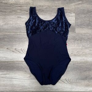 UNWORN RARE YUMIKO Size Medium